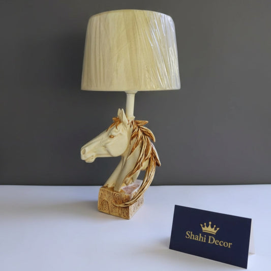 Antique Cream Horse Head Table Lamp
