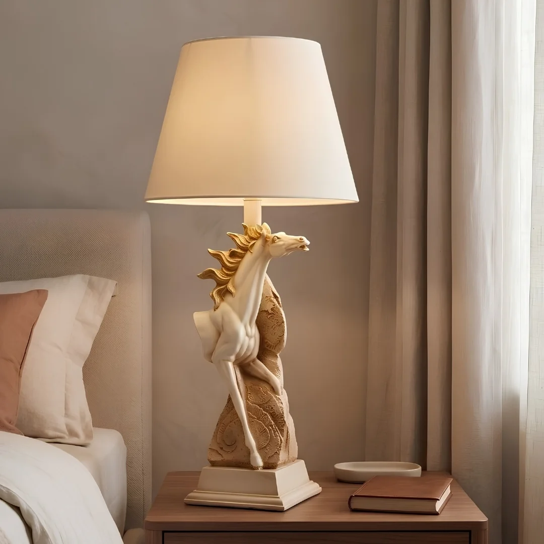 resin-horse-statue-lamp-with-shade-1.webp Horse Table Lamp Off-White Finish - Image 1